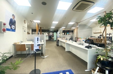 ウスイホーム株式会社 横須賀中央店